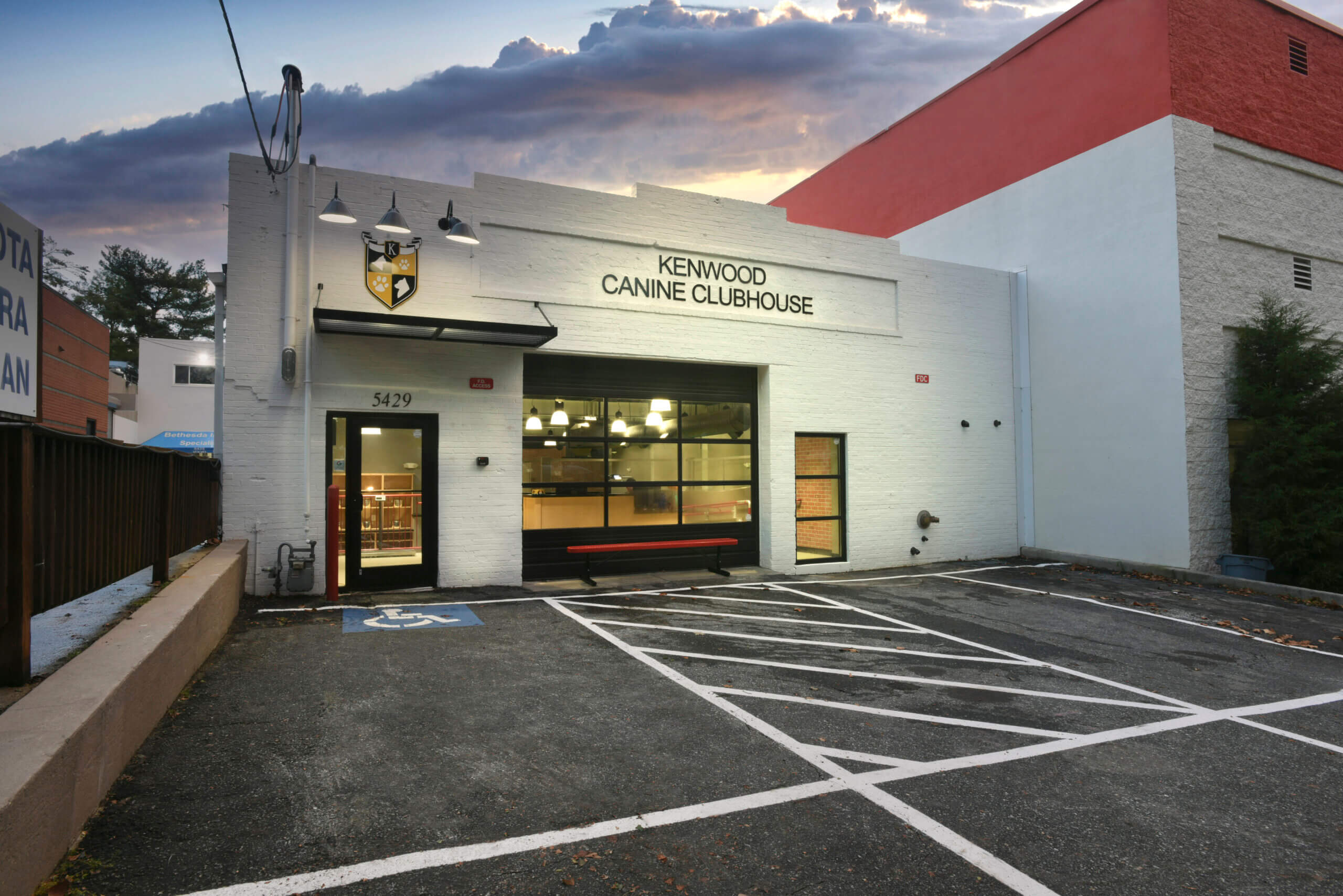 Kenwood Animal Hospital